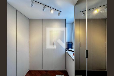 Casa de condomínio à venda com 105m², 1 quarto e 1 vagaCloset Suíte