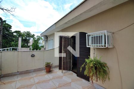 Casa à venda com 169m², 3 quartos e 2 vagasQuarto 1 - Suíte Sacada 