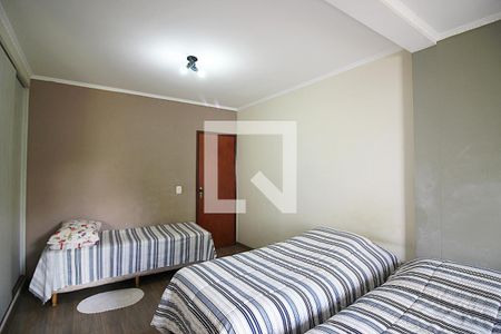 Casa à venda com 169m², 3 quartos e 2 vagasQuarto 3