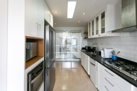 Apartamento à venda com 197m², 4 quartos e 3 vagasCozinha