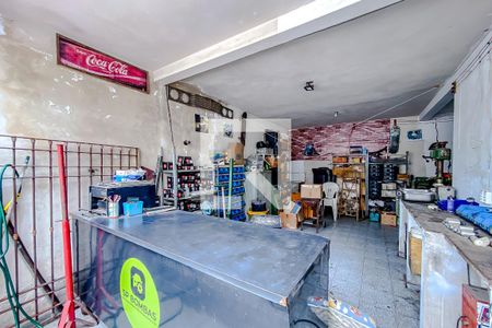 Casa à venda com 250m², 5 quartos e 3 vagasQuarto de Serviço