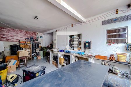 Casa à venda com 250m², 5 quartos e 3 vagasQuarto de Serviço