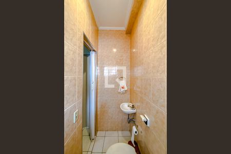 Casa à venda com 250m², 5 quartos e 3 vagasBanheiro da Suíte