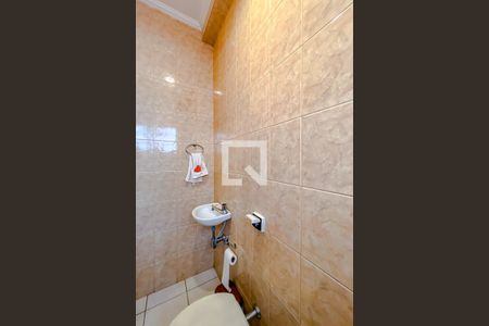 Casa à venda com 250m², 5 quartos e 3 vagasBanheiro da Suíte