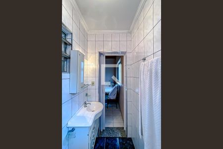 Casa à venda com 250m², 5 quartos e 3 vagasBanheiro da Suíte