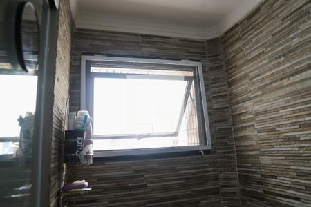 Apartamento à venda com 121m², 3 quartos e 2 vagas Apartamento à venda com 121m², 3 quartos e 2 vagasBanheiro da Suíte