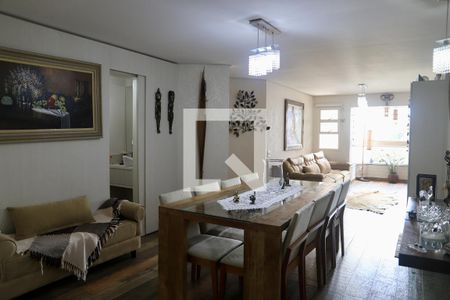 Apartamento à venda com 121m², 3 quartos e 2 vagas Apartamento à venda com 121m², 3 quartos e 2 vagasSala