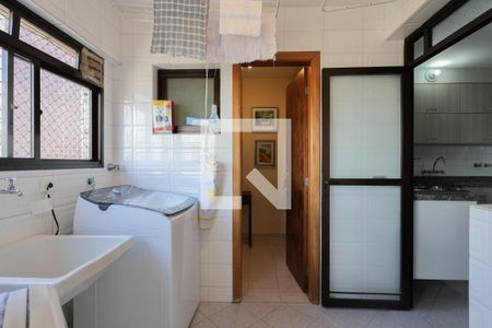 Apartamento à venda com 156m², 4 quartos e 3 vagasÁrea de serviço