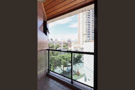 Apartamento à venda com 156m², 4 quartos e 3 vagasVaranda da Suíte 1