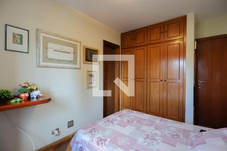 Apartamento à venda com 156m², 4 quartos e 3 vagasSuíte 2