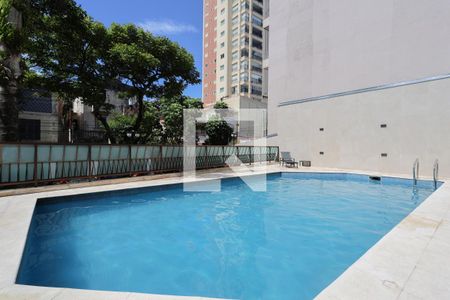 Apartamento à venda com 156m², 4 quartos e 3 vagasÁrea comum - Piscina climatizada