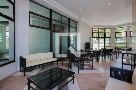 Apartamento à venda com 156m², 4 quartos e 3 vagasÁrea comum - Salão de festas