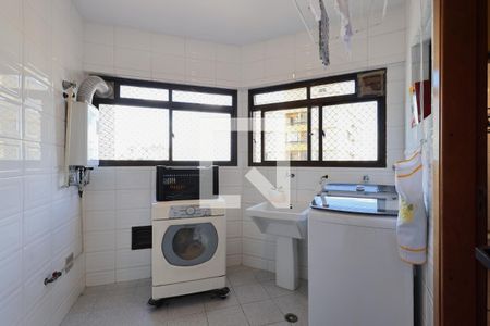 Apartamento à venda com 156m², 4 quartos e 3 vagasÁrea de serviço