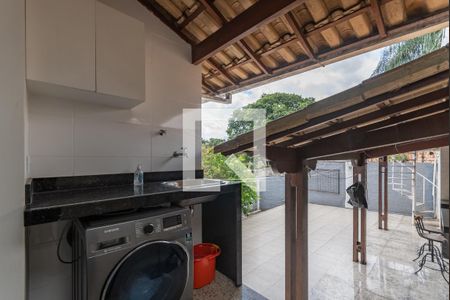 Casa para alugar com 1113m², 3 quartos e sem vagaÁrea de Serviço