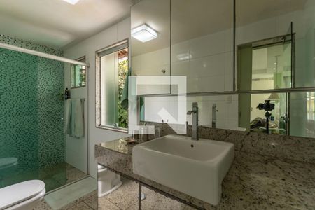 Casa para alugar com 1113m², 3 quartos e sem vagaBanheiro Suíte 3