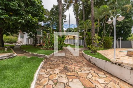 Casa para alugar com 1113m², 3 quartos e sem vagaEntrada - Quintal