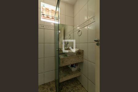 Casa para alugar com 1113m², 3 quartos e sem vagaBanheiro Suíte 2