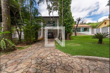 Casa para alugar com 1113m², 3 quartos e sem vagaEntrada - Quintal