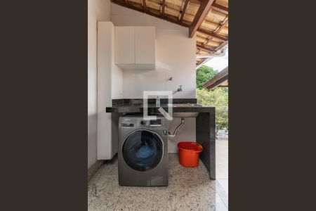 Casa para alugar com 1113m², 3 quartos e sem vagaÁrea de Serviço