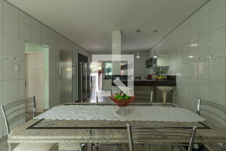 Casa para alugar com 1113m², 3 quartos e sem vagaCopa