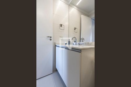 Apartamento à venda com 69m², 2 quartos e 1 vagaBanheiro 2