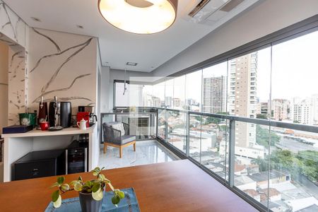 Apartamento à venda com 69m², 2 quartos e 1 vagaVaranda - Sala