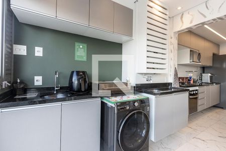 Apartamento à venda com 69m², 2 quartos e 1 vagaÁrea de Serviço