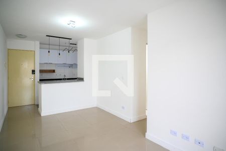 Sala de apartamento para alugar com 3 quartos, 67m² em Jardim Celeste, São Paulo