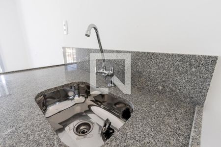 Sala/Cozinha de apartamento para alugar com 2 quartos, 41m² em Lapa, São Paulo