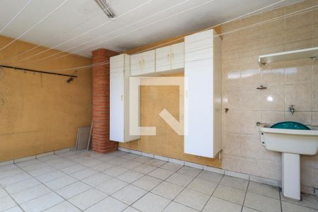 Casa à venda com 120m², 2 quartos e 1 vagaÁrea de Serviço