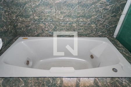 Casa à venda com 120m², 2 quartos e 1 vagaBanheiro da Suíte