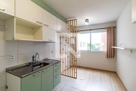 Sala/Cozinha de apartamento para alugar com 1 quarto, 28m² em Vila Butantã, São Paulo