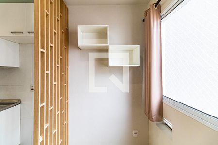 Sala/Cozinha de apartamento para alugar com 1 quarto, 28m² em Vila Butantã, São Paulo