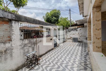 Casa para alugar com 130m², 2 quartos e 3 vagasQuintal