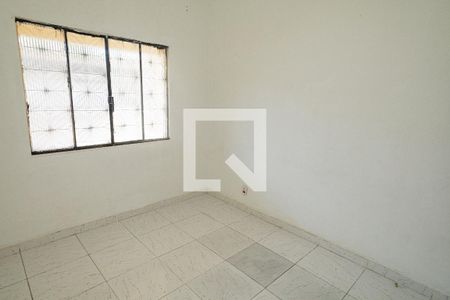 Quarto 1 de casa para alugar com 2 quartos, 130m² em Inhoaíba, Rio de Janeiro