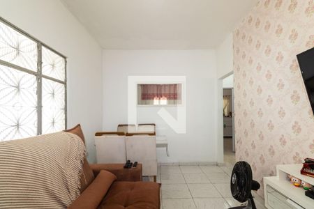 Sala de casa para alugar com 2 quartos, 130m² em Inhoaíba, Rio de Janeiro