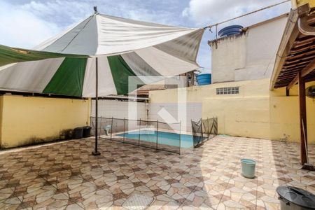 Casa para alugar com 130m², 2 quartos e 3 vagasQuintal