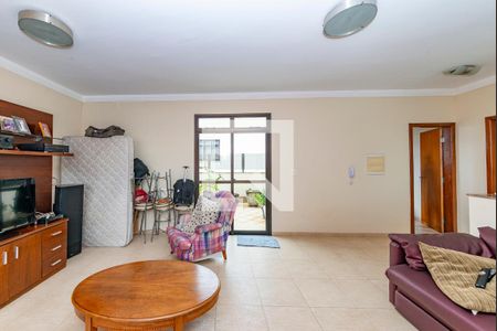 Apartamento à venda com 242m², 5 quartos e 3 vagas Apartamento à venda com 242m², 5 quartos e 3 vagasSala 2