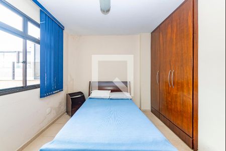 Apartamento à venda com 242m², 5 quartos e 3 vagas Apartamento à venda com 242m², 5 quartos e 3 vagasQuarto 5