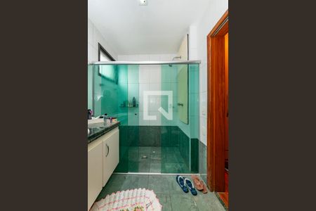 Apartamento à venda com 242m², 5 quartos e 3 vagas Apartamento à venda com 242m², 5 quartos e 3 vagasBanheiro da Suíte