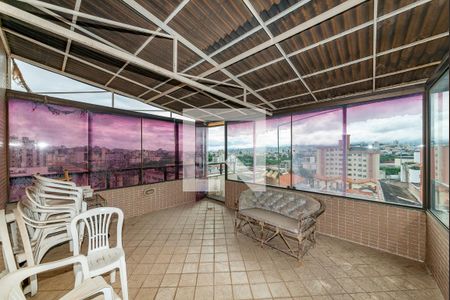 Apartamento à venda com 242m², 5 quartos e 3 vagas Apartamento à venda com 242m², 5 quartos e 3 vagasVaranda 2