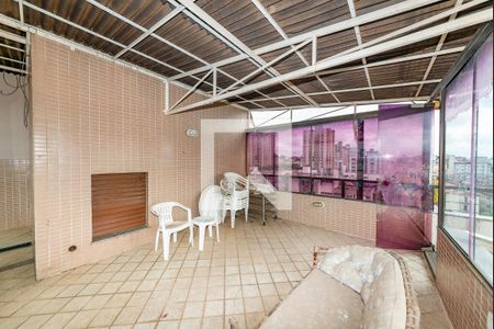 Apartamento à venda com 242m², 5 quartos e 3 vagas Apartamento à venda com 242m², 5 quartos e 3 vagasVaranda 2