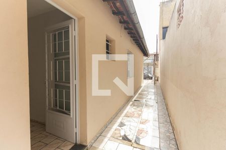 Casa para alugar com 125m², 2 quartos e 1 vagaCorredor Externo