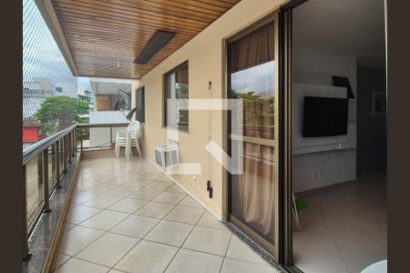 Apartamento para alugar com 86m², 3 quartos e 1 vaga Apartamento para alugar com 86m², 3 quartos e 1 vagaVaranda