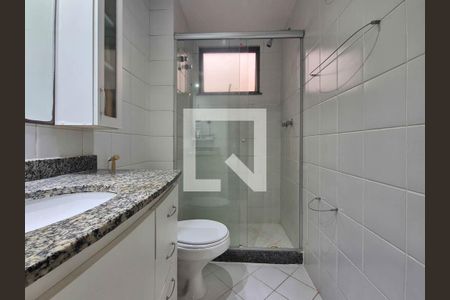 Apartamento para alugar com 86m², 3 quartos e 1 vaga Apartamento para alugar com 86m², 3 quartos e 1 vagaBanheiro da Suíte