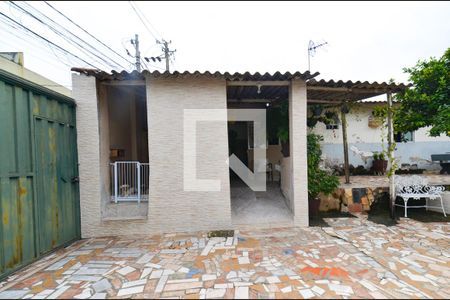 Casa à venda com 128m², 3 quartos e 4 vagasÁrea Externa