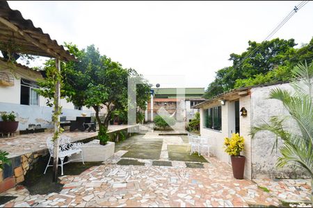 Casa à venda com 128m², 3 quartos e 4 vagasÁrea Externa