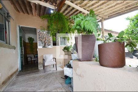 Casa à venda com 128m², 3 quartos e 4 vagasÁrea Externa