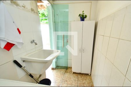 Casa à venda com 128m², 3 quartos e 4 vagasÁrea de Serviço