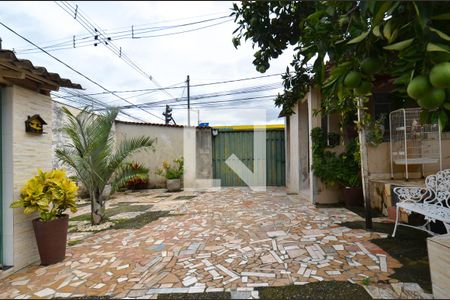 Casa à venda com 128m², 3 quartos e 4 vagasÁrea Externa